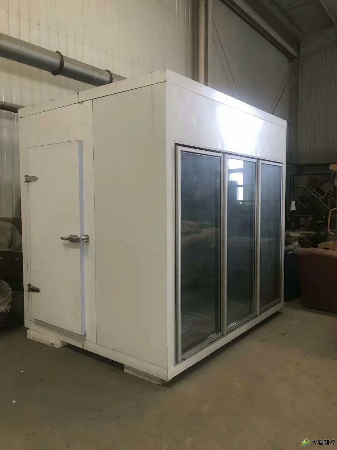 小型冷庫的選材設(shè)計(jì)及組成部分(圖1) 小型冷庫的選材設(shè)計(jì)及組成部分(圖1)